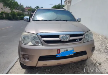 Toyota Fortuner  2006